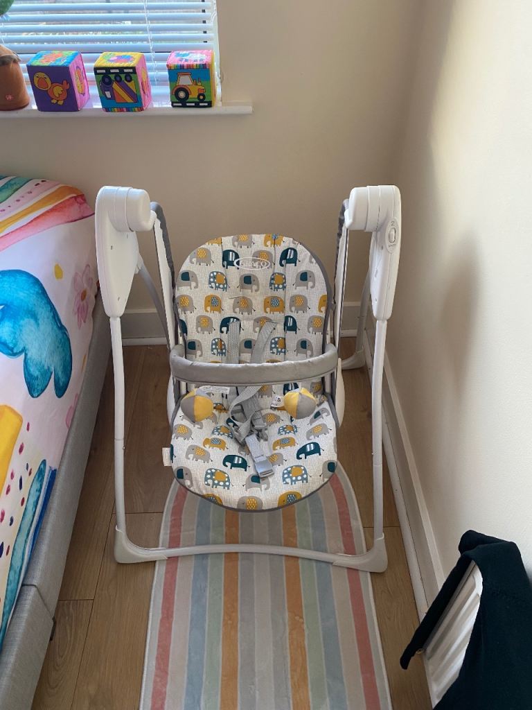 Baby swing 
