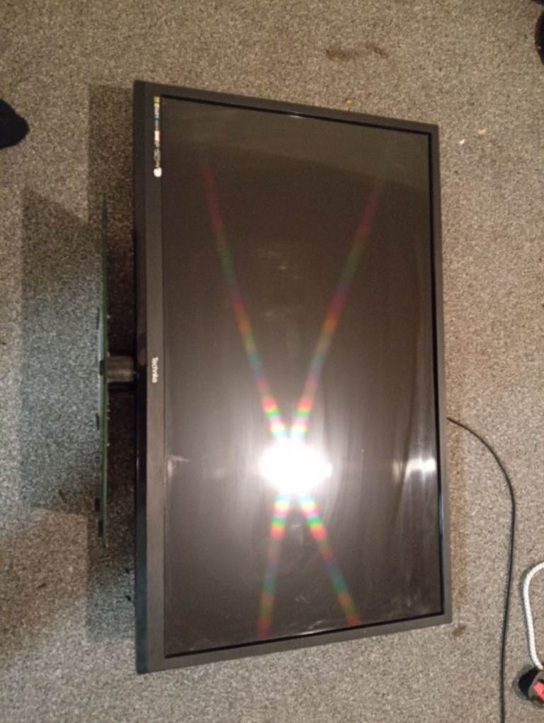 2 hand TV great condition and works fine 