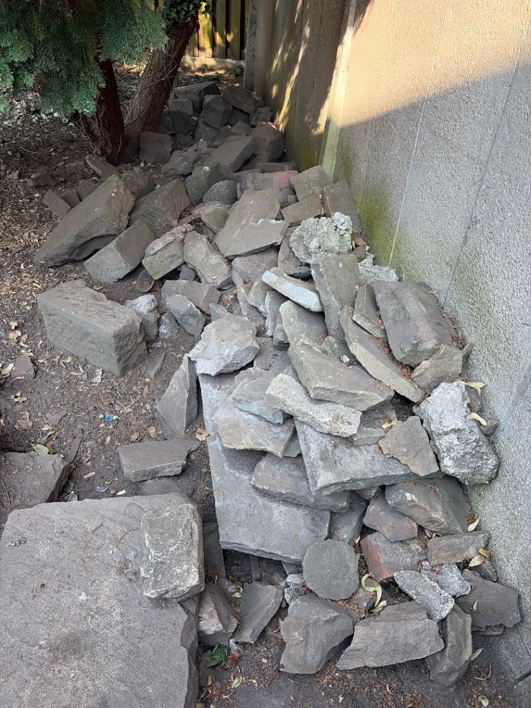 Reclaimed Grey Garden Paving Slabs and Building Stones