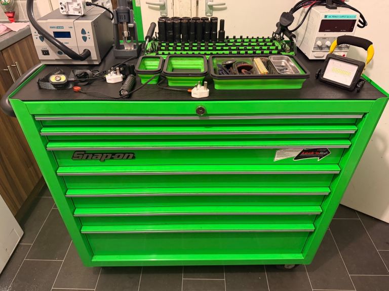 Snap on box full ofTools 