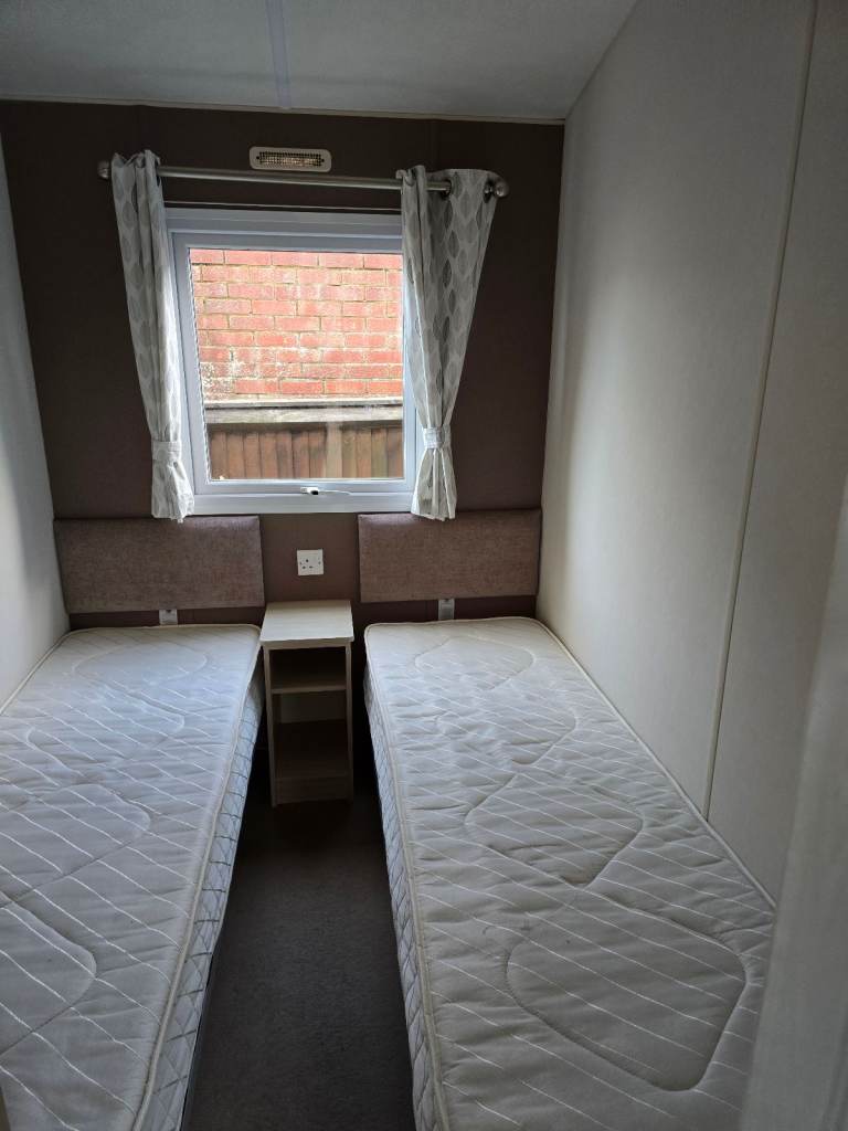 Delta Bromley Deluxe 39x12 4 Bedrooms For Sale OFFSITE
