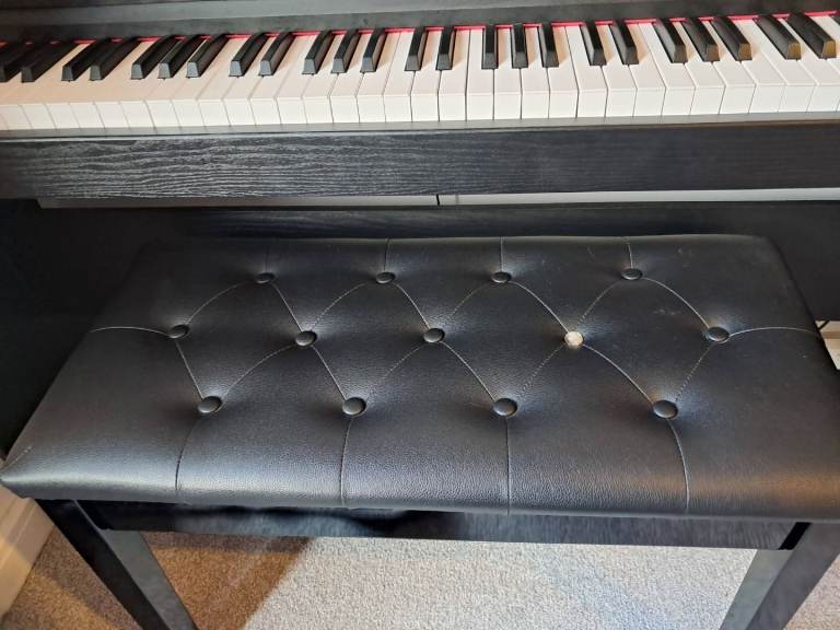 Digital piano & stool