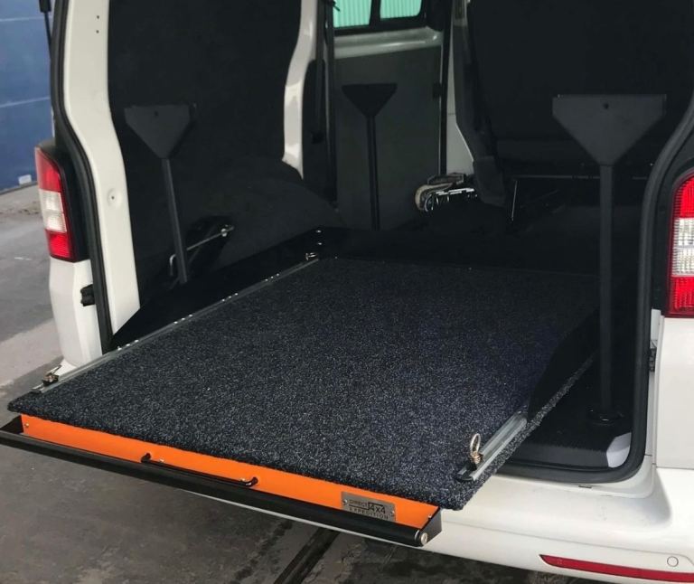 Heavy duty loading cargo tray. Vw T5
