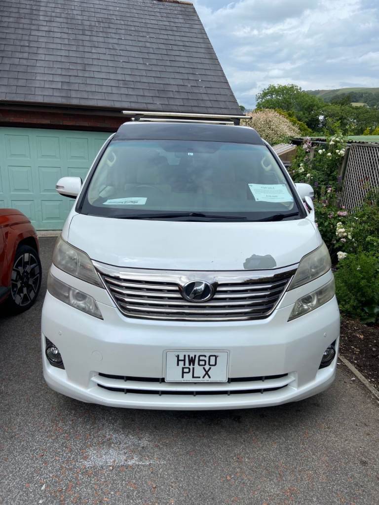 Toyota Vellfire Campervan