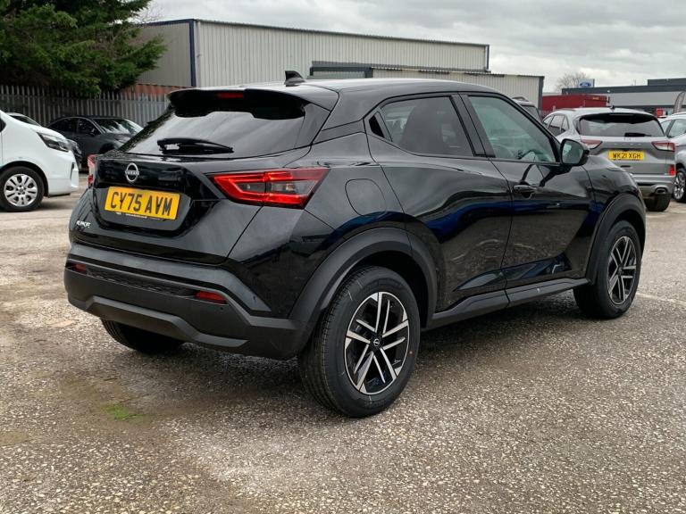 2025 Nissan Juke 1.0 DiG-T N-Connecta 5dr HATCHBACK PETROL Manual