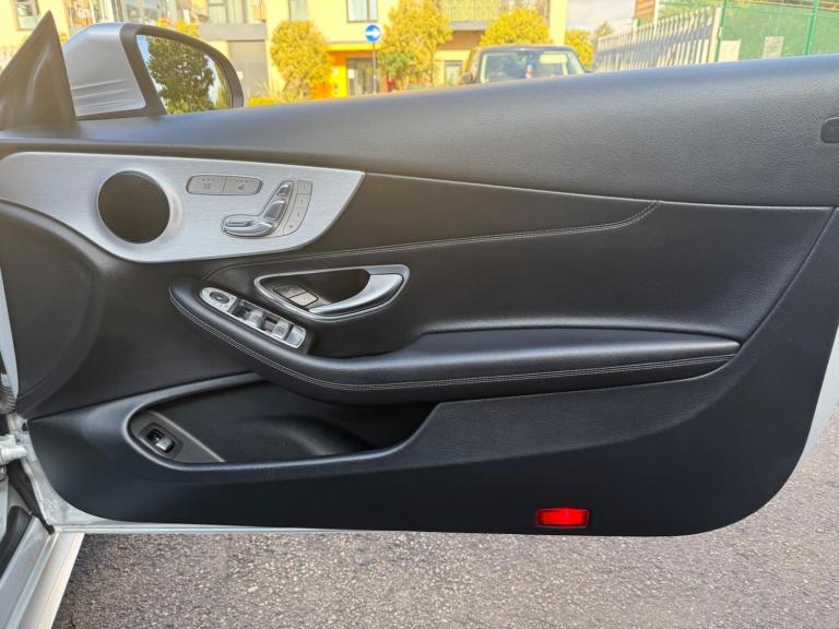 2018 Mercedes-Benz C Class 2.1 C220d AMG Line Cabriolet G-Tronic+ Euro 6 (s/s) 2dr CONVERTIBLE Di...