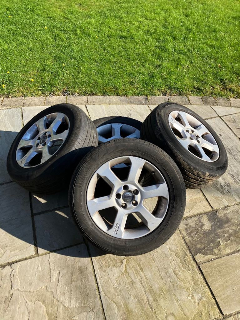 Volvo XC Alloy Wheels & Tyres Set 235/55/17