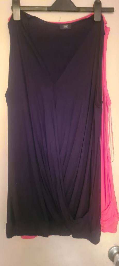 Black f&f wrap over top