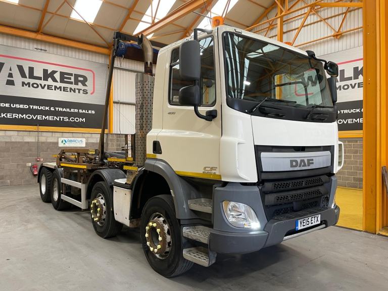 DAF CF 400 *EURO 6* 8X4 HOOKLOADER - 2015 - YE15 ETX