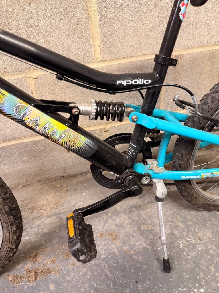 Apollo charm bike 