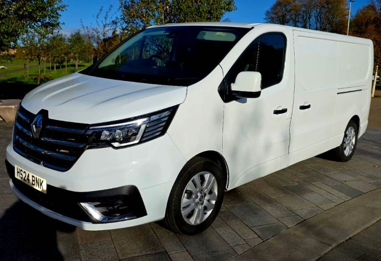 Renault, TRAFIC, Panel Van, 2024, Manual, 1997 (cc)