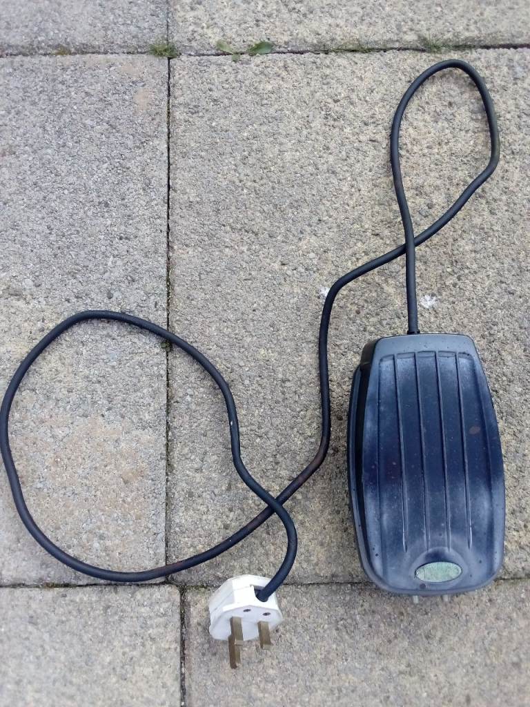 Blagdon 320 LPH Pond Air Pump 