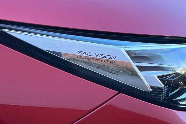 2025 MG MG HS 1.5 T-GDI Trophy SUV 5dr Petrol Manual Euro 6 (s/s) (169 ps) SUV Petrol Manual