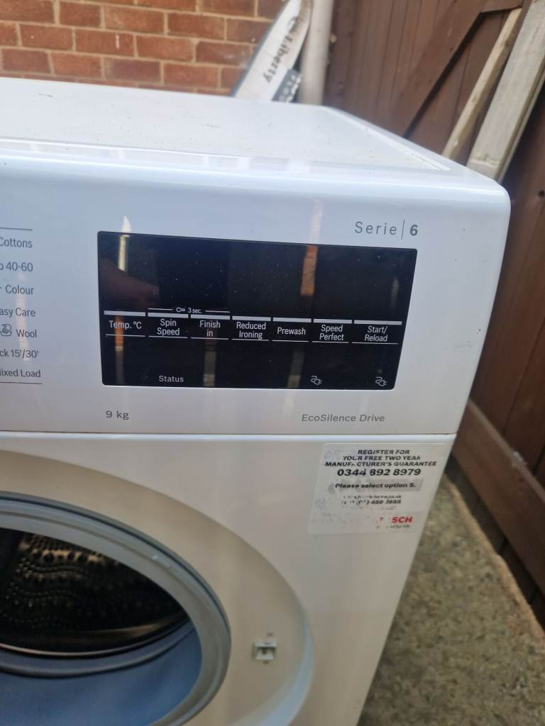 BOSCH Serie 6 Washing Machine – spares or repairs
