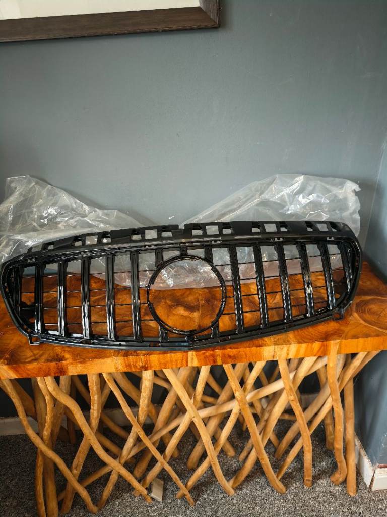NEW MERCEDES GLC GRILL 2015-2022