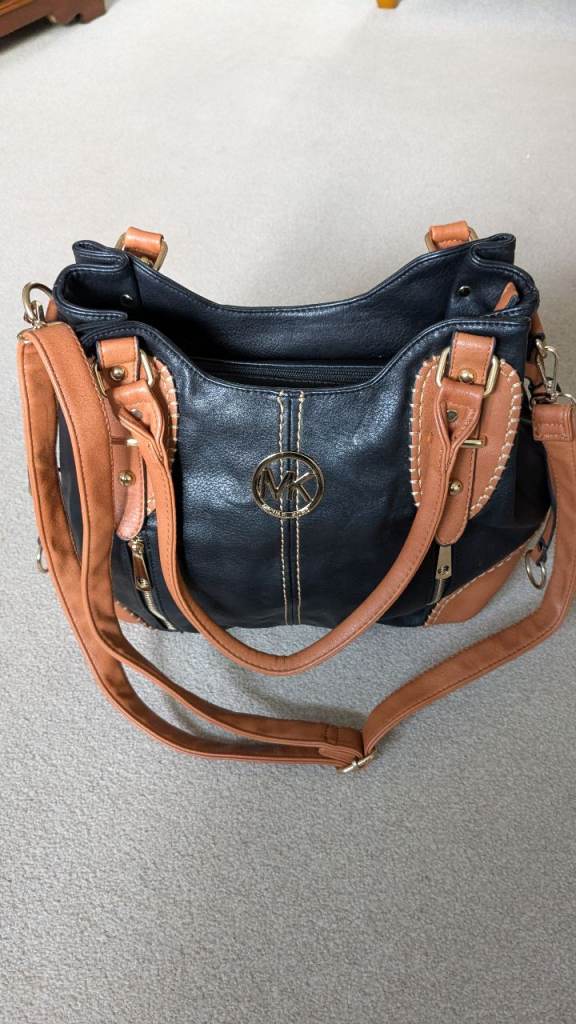 New MK style handbag. Great Xmas gift