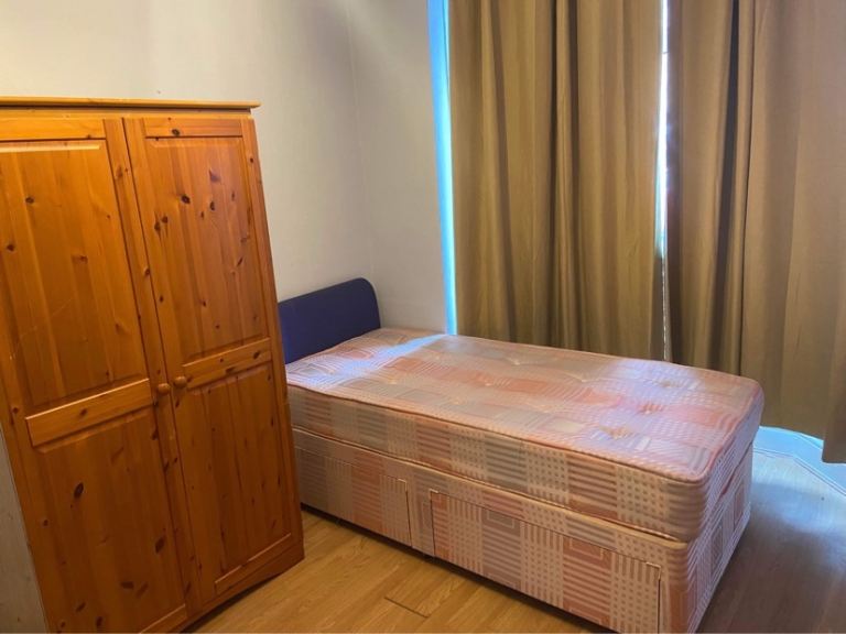 Room to rent in share house 