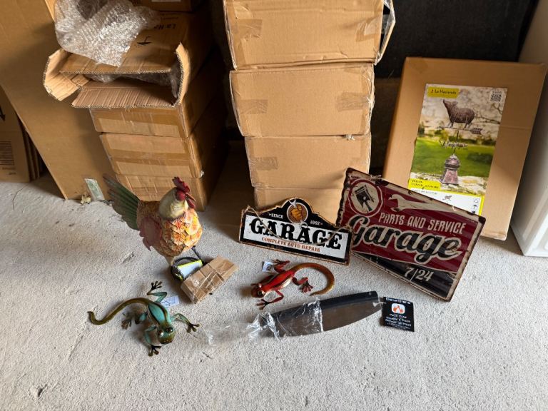 Job Lot - metal signs, garden metal ornaments, pizza cutters