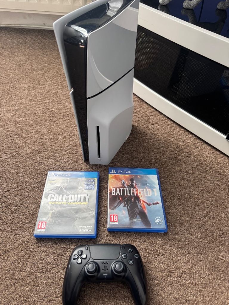PS5 slim 
