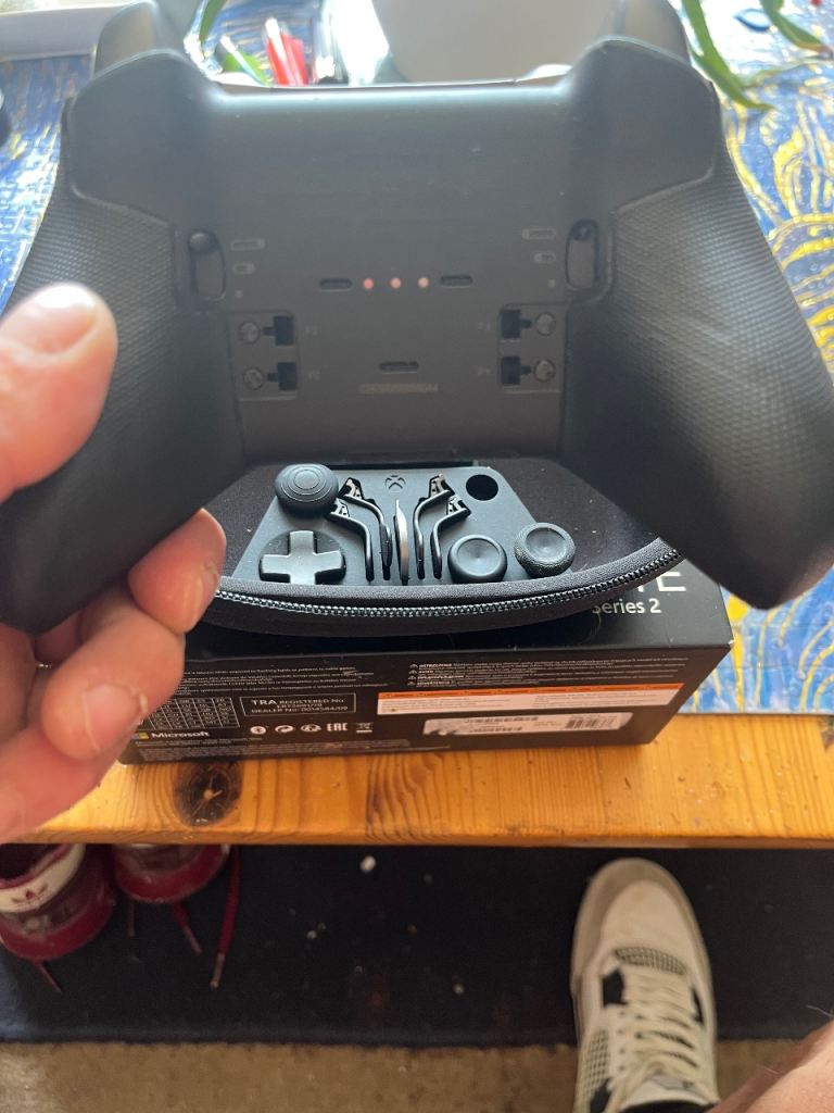 Xbox Elite Series 2 Controller – Black, Good Condition