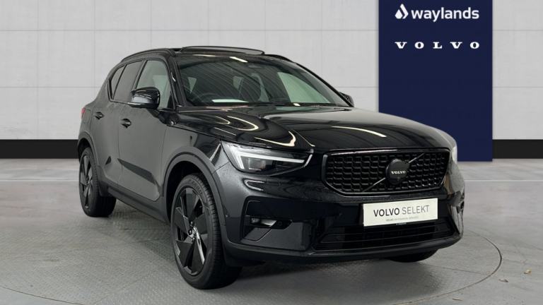2025 Volvo XC40 B4 Ultra Black Edition , Mild Hybrid, Petrol(Panroof,HK Sound, Carplay) Estate Pe...