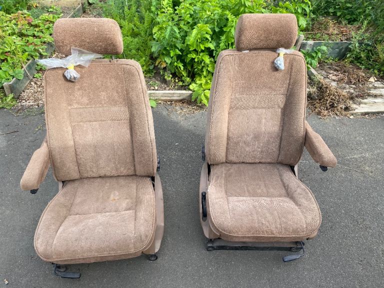 Talbot Express 1987 – Original Front Seats – Driver & Passenger