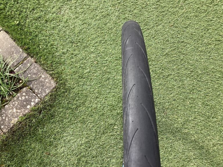 SCHWALBE  HYBRID BIKE TYRE 