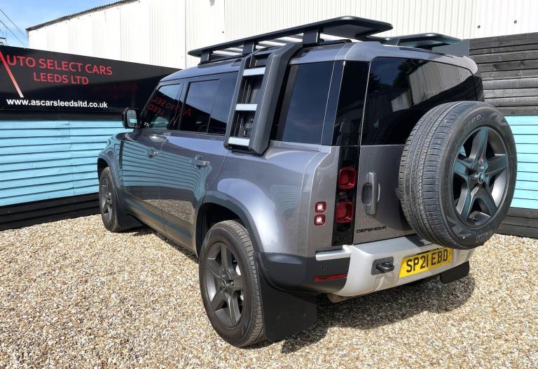 LAND ROVER DEFENDER 110 - 3.0 MHEV - D250 S - AUTOMATIC - EURO 6 - S/S - 