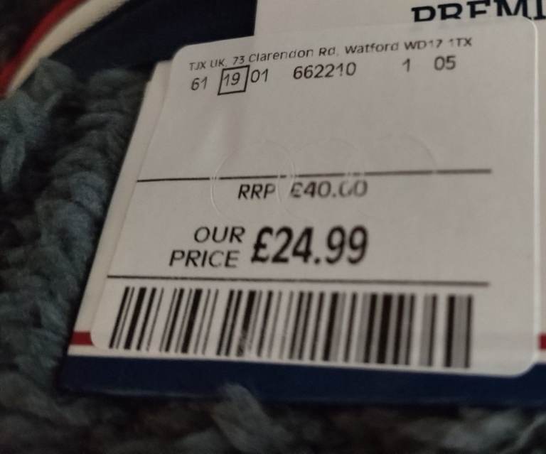 WOWZA BRAND NEW 2 LARGE GREY CUDDLY CUSHIONS COST 24.99