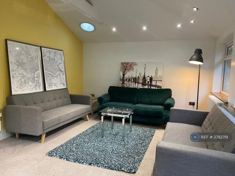 1 bedroom in Western Elms Avenue, Reading, RG30 (#2782719)