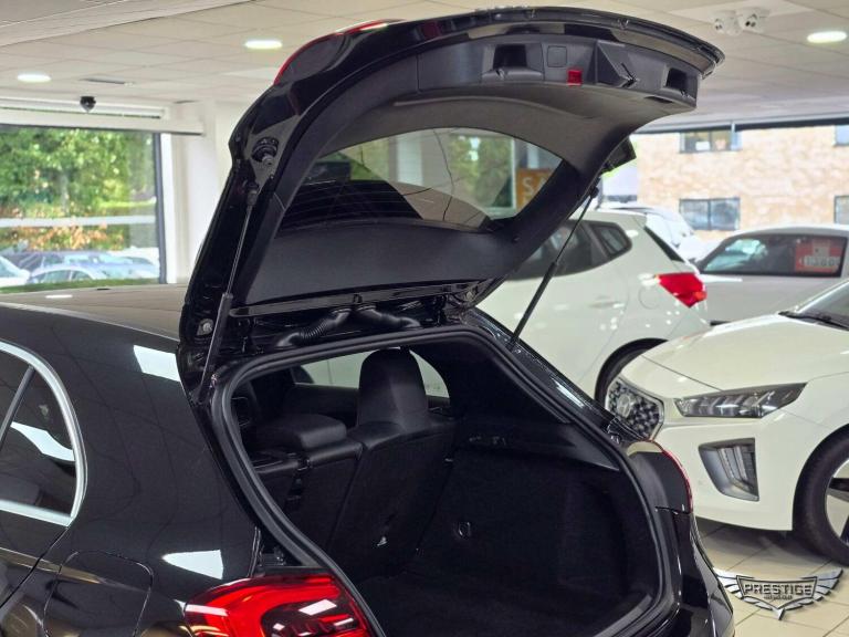 2020 Mercedes-Benz A-Class 1.3 A200 AMG Line (Executive) Euro 6 (s/s) 5dr HATCHBACK Petrol Manual