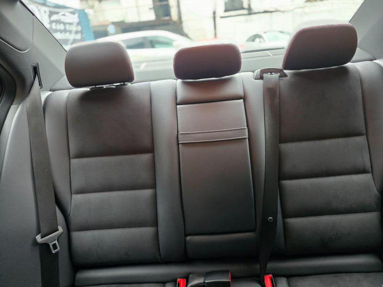 2013 Mercedes-Benz C Class C220 CDI BlueEFFICIENCY AMG Sport Plus 4dr Auto SALOON DIESEL Automatic