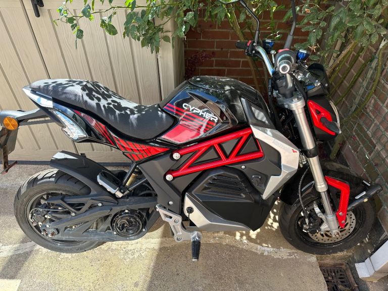 Lexmoto, CYPHER, 2023 OPEN TO OFFERS 
