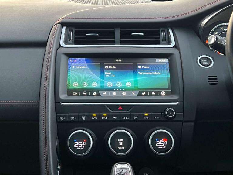 2020 Jaguar E-Pace 2.0 E-Pace Chequered Flag AWD Auto 4WD 5dr SUV Petrol Automatic