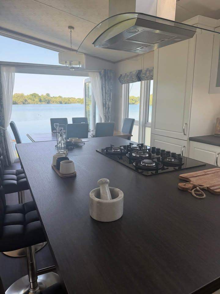 Lakeside Lodges For Sale In Sussex