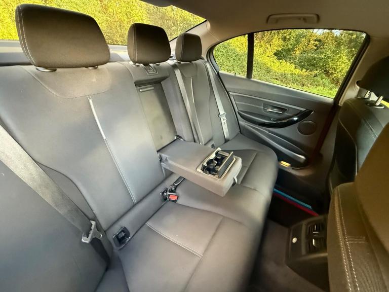 2013 BMW 3 Series 2.0 320d Sport Auto Euro 5 (s/s) 4dr SALOON Diesel Automatic