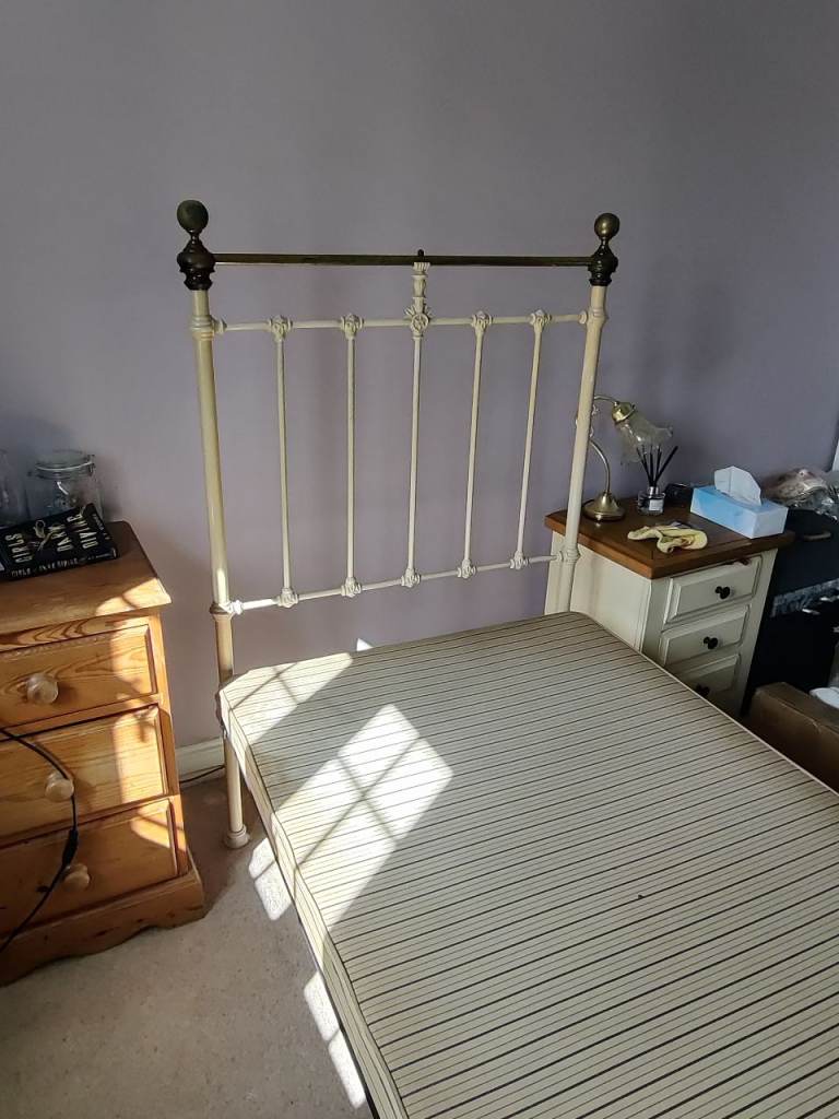 Original Victorian cast iron and brass bed 