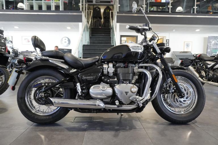 Triumph Speedmaster, 2019, Black/ White with just 14667miles Only £7995