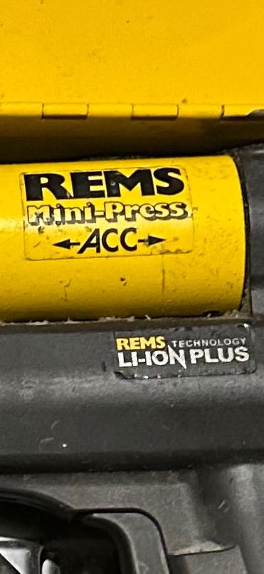 Rems crimp gun