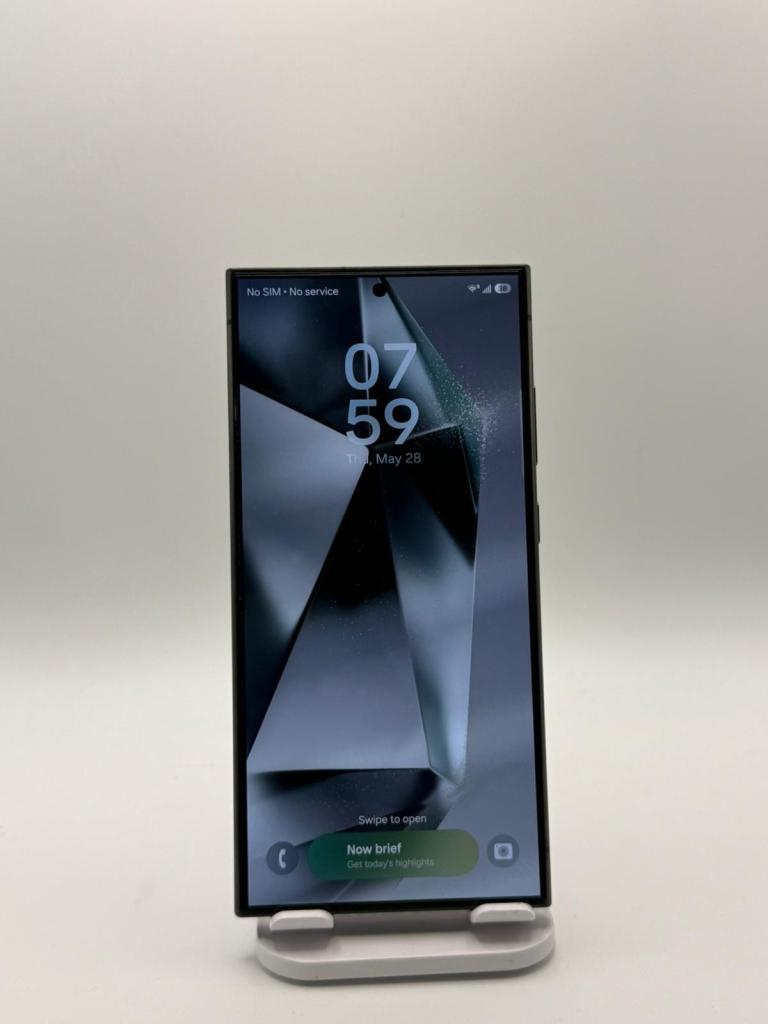 Samsung S24 Ultra 256GB As like As New Conditions .