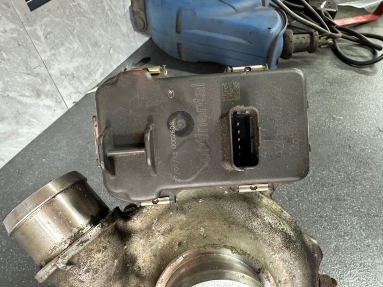 Land Rover Turbo Charger Unit TD4