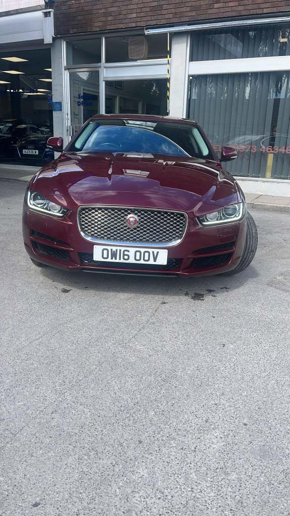 2016 Jaguar XE 2.0d Portfolio Auto AWD Euro 6 (s/s) 4dr SALOON Diesel Automatic
