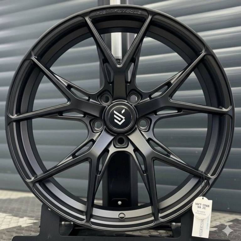 TESLA MODEL 3 4x 19'' ERO FLOW FORM MATT GUNPOWDER GREY 8.5J ET35 ALLOY WHEELS