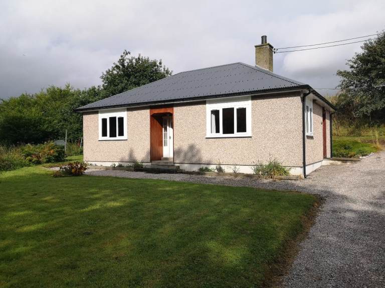 3 Bedroom House, Large Garden and Small Garage in Kildrummy, Alford