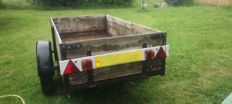 Trailer 8' x 4'