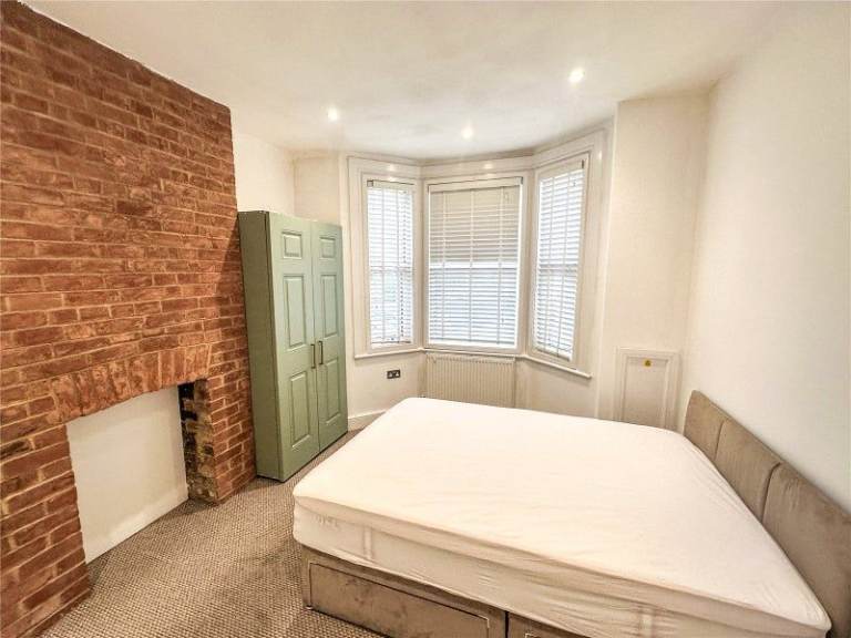 💙Bright Double Room | Move In Now | Bills Included💙