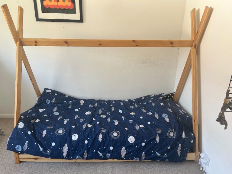 Kids Tipi style single bed