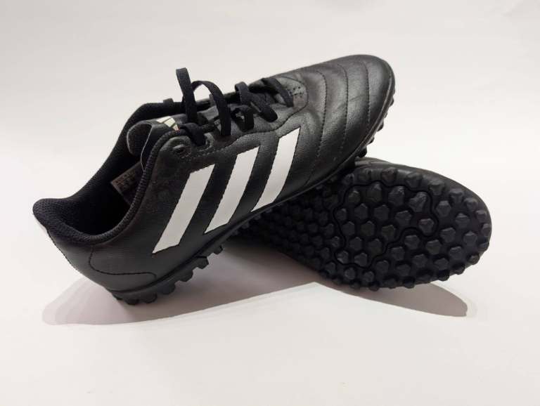 Adidas Kids Football Boots UK 5 EU 38 Astro Turf Trainers Black White