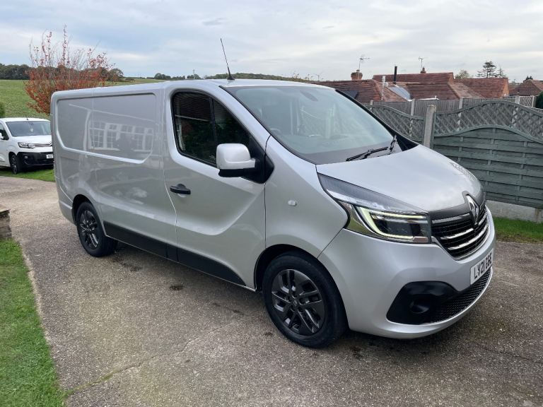 Renault, TRAFIC, Panel Van, 2021, Manual, 1997 (cc)
