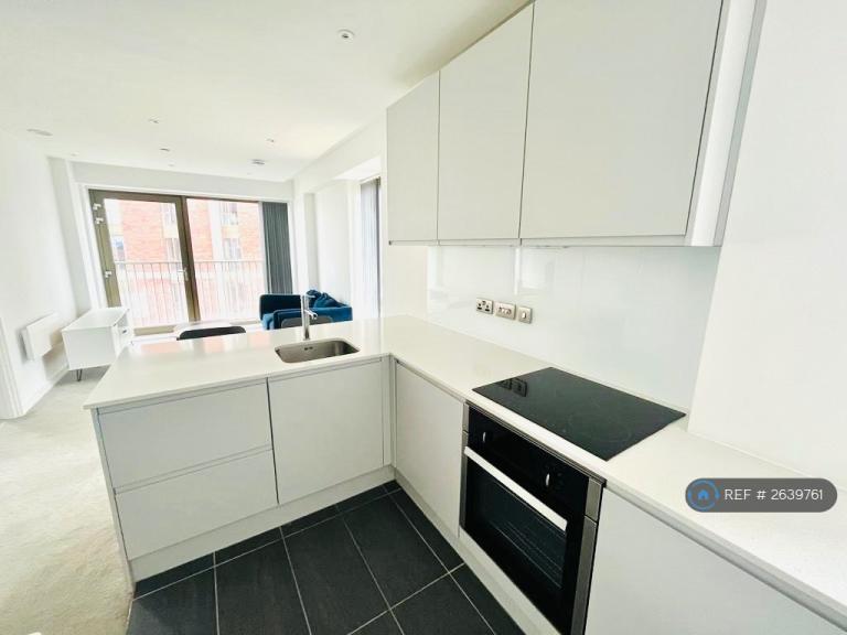 1 bedroom flat in Hulme Street, Salford, Manchester, M5 (1 bed) (#2639761)
